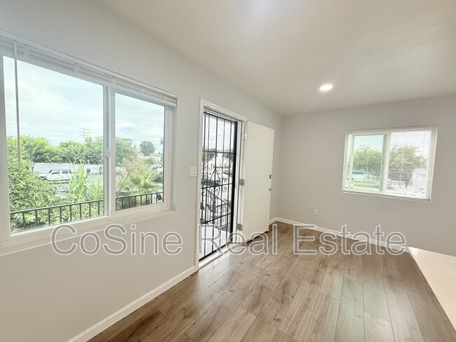 Building Photo - 1706 D Ave Rental