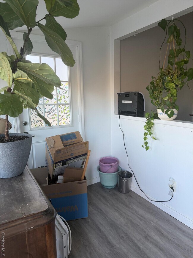 Photo - 171 Lake Shore Dr