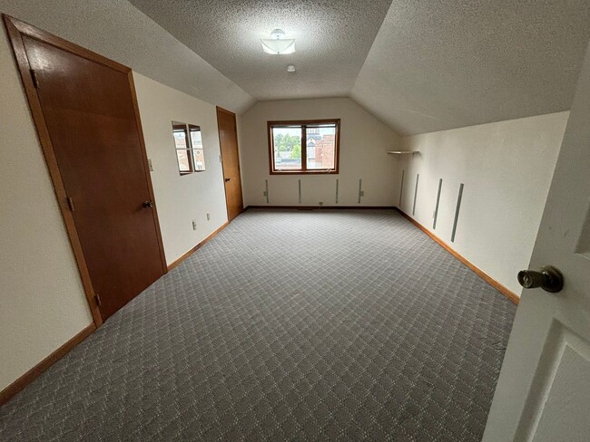 Photo - 31 W Minnesota St Unit Apt #2