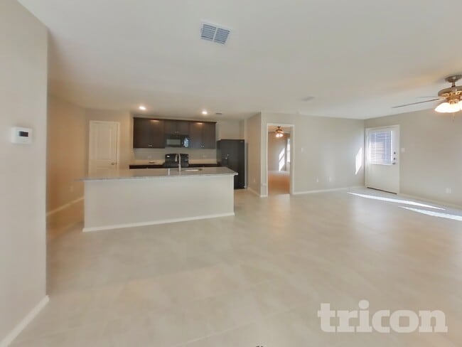 Photo - 1717 Claireborne Ct