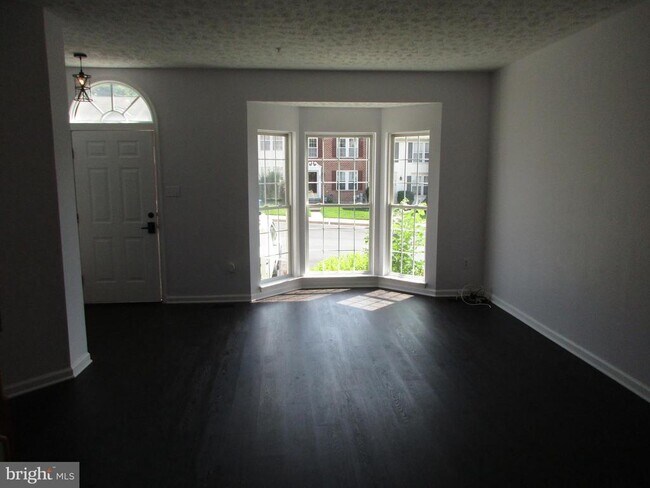 1024 Jeanett Way