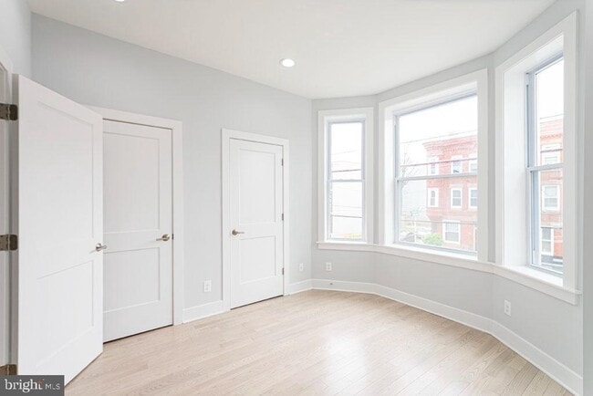 Photo - 2808 W Oxford St Unit 2
