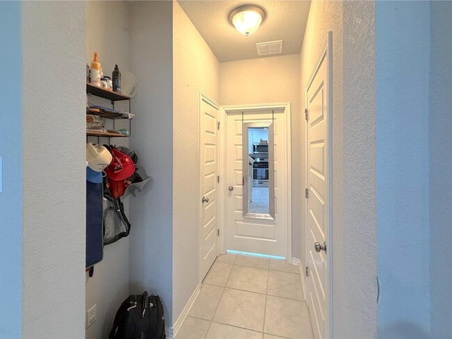 Photo - 2004 Pecan Island Dr