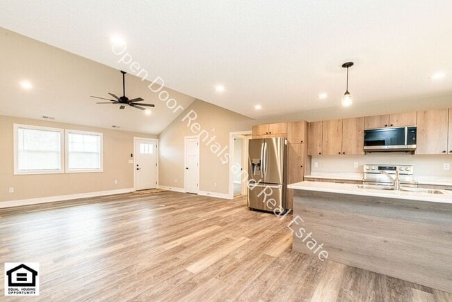 Photo - 10545 Old Leo Rd