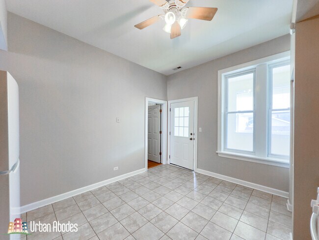 Photo - 2145 W Chicago Ave Unit 1