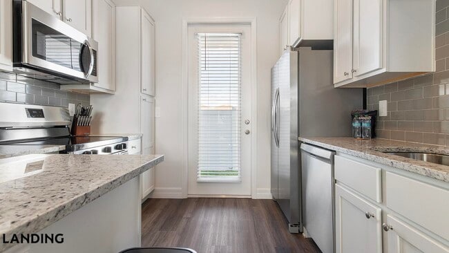 Photo - 8925 Livigno Wy Unidad 15-986