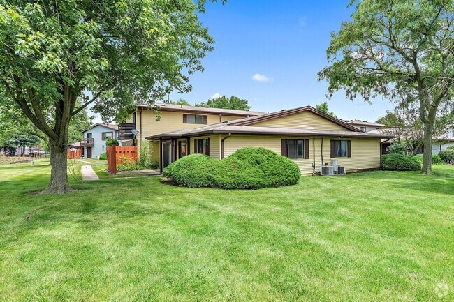 Building Photo - 1555 Perry Ct Unit C Rental