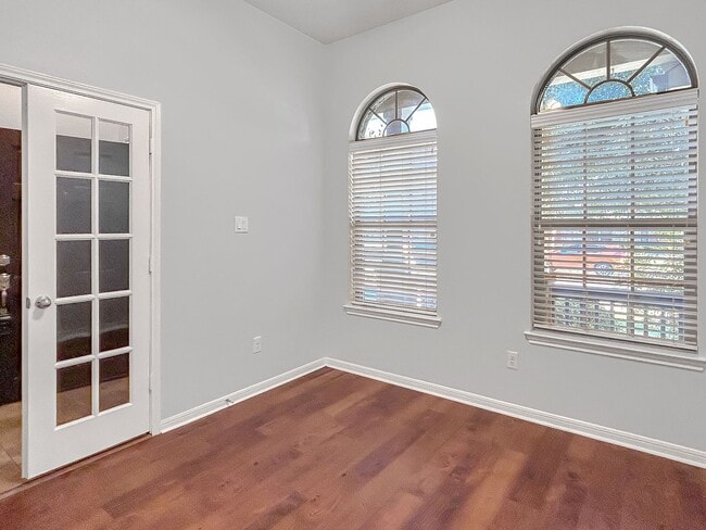 Photo - Spacious and Stylish in Schertz!