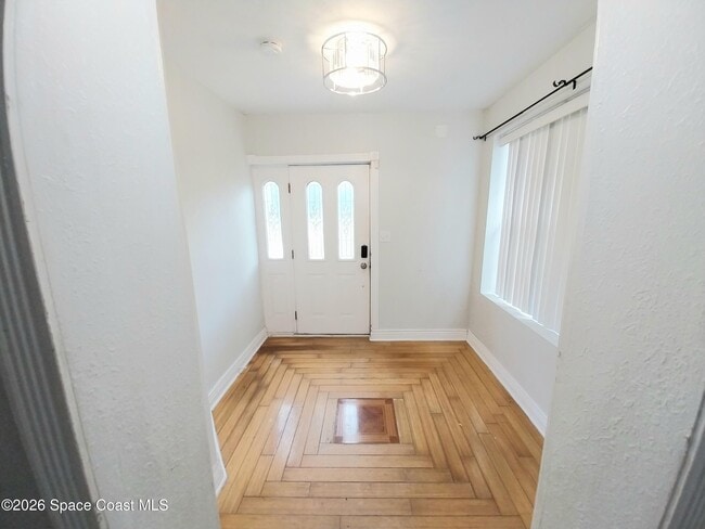 Photo - 1390 S Park Ave