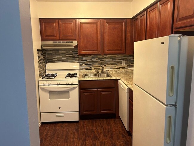 Photo - Hampshire Courts