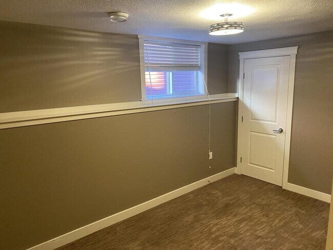 Photo - 2 bedroom in Grande Prairie AB T8V 4A7