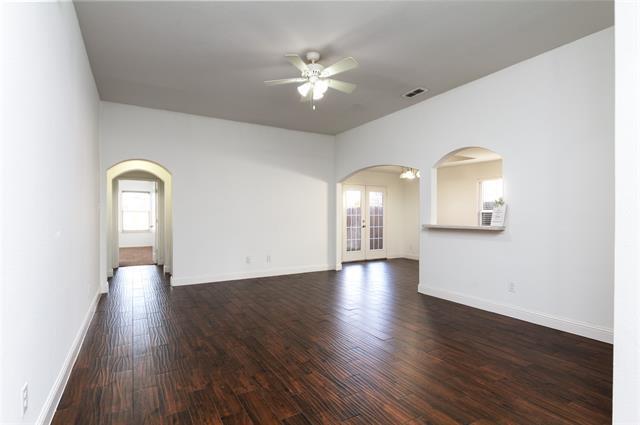 Photo - 1123 Warrior Dr