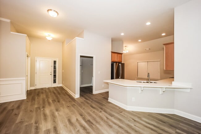 Photo - 4890 Summersun Dr