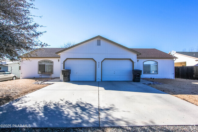 Building Photo - 6040 N Colt Ln Unit A Rental