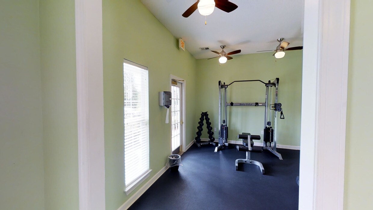 Photo - Crescent Pointe Apartments