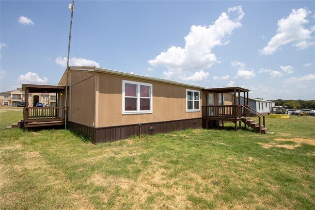 11010 Faith Ln