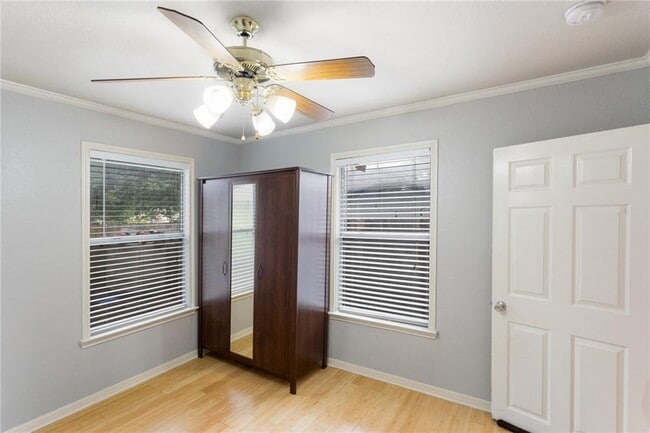 Photo - 74 Julius St