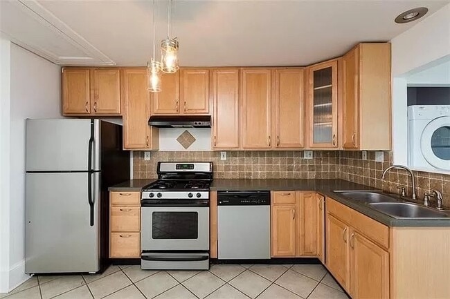 Photo - 260 Powell St SE Unit 262