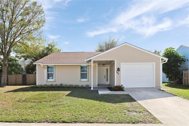 Building Photo - 143 Greentree Cir Rental