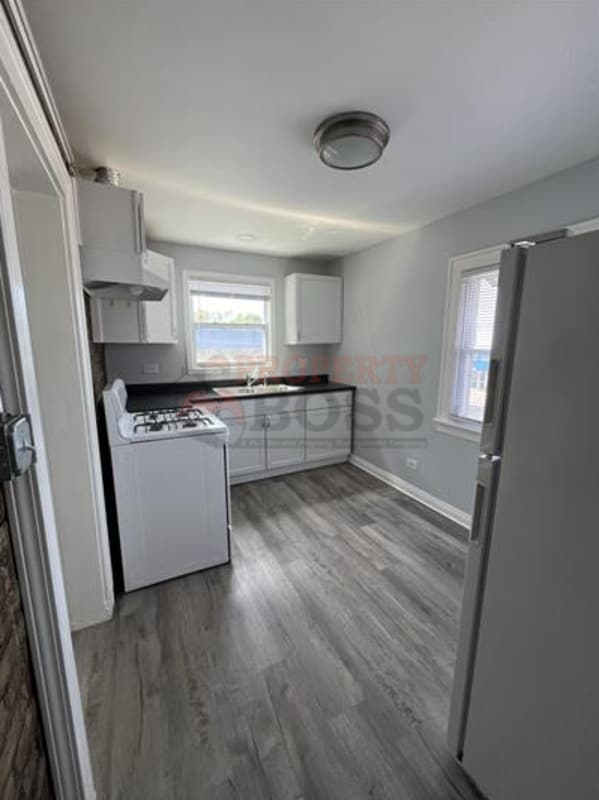 Photo - 15 1/2 Rimbach St. Apt.3/ 2 West