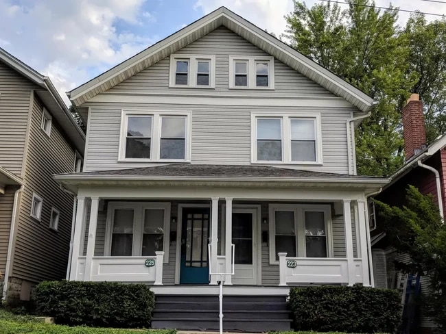 Photo - 223 E Maynard Ave