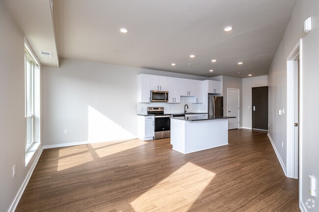 1BR, 1BA_Ashton - 788 SF
