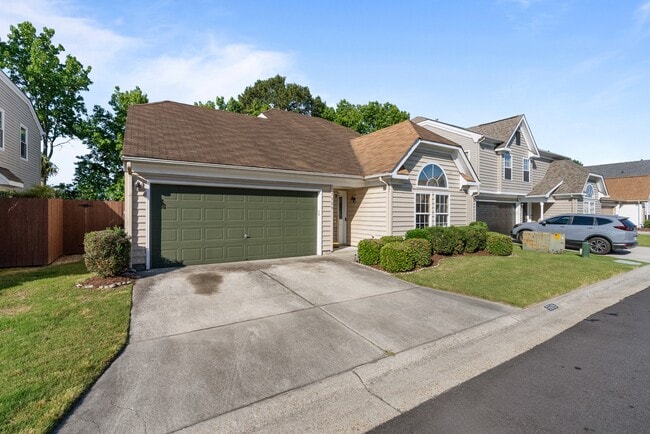 Building Photo - 5509 Bulls Bay Dr