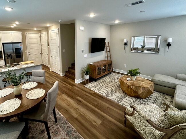 Photo - 905 Madonna Rd Unit 7