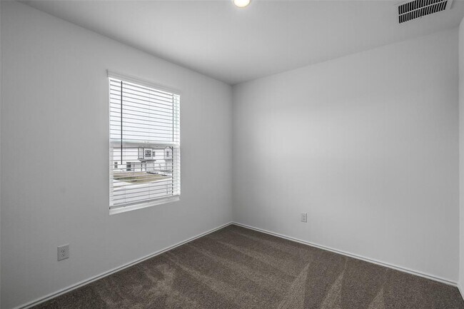 Photo - 50 Trinity Cir