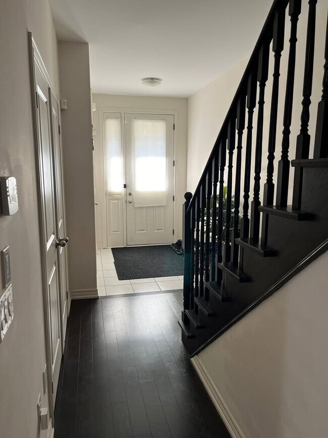 Photo - 7 Kempsford Cres