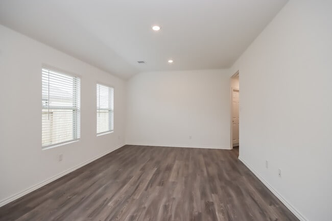 Photo - 11158 N Lake Mist Ln