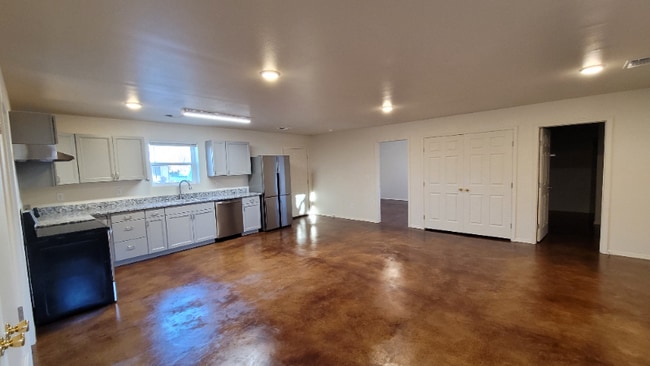 Photo - 1902 7th Ave