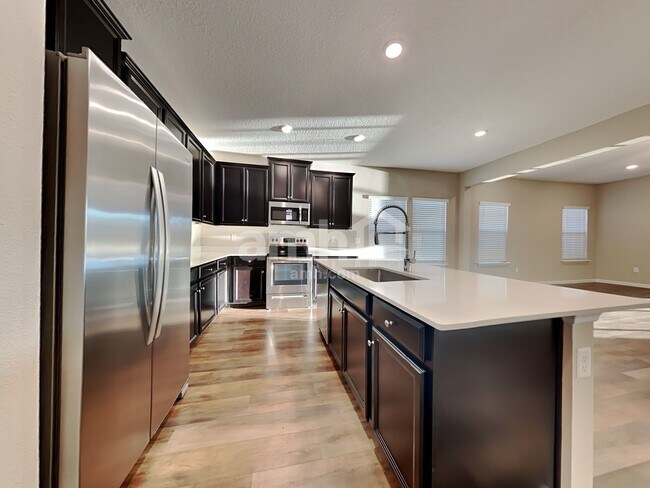 Photo - 111 Hemlock Point