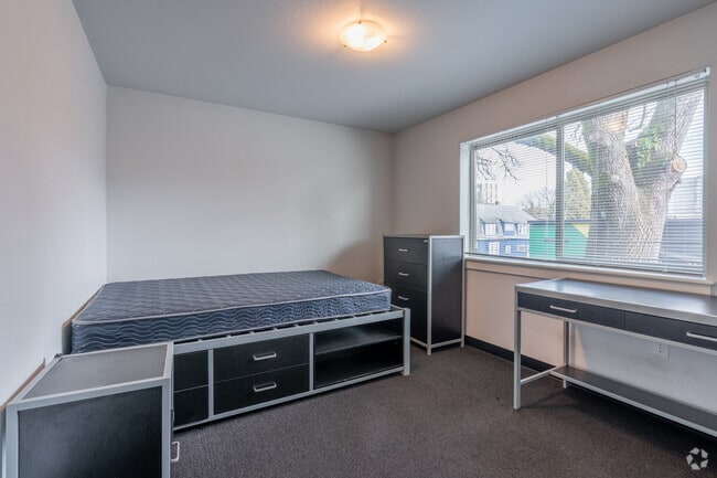 3BR, 2BA - 1,081SF - Bedroom