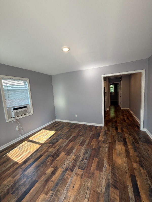 Photo - 736 N Montgomery St