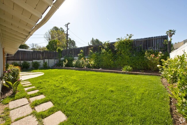 Building Photo - 22972 Avenue San Luis Unit guest house