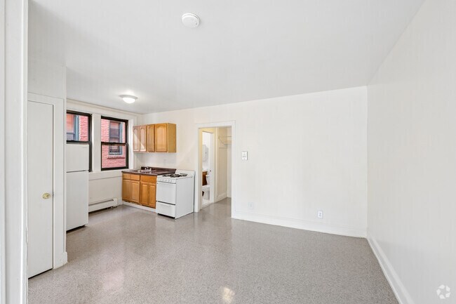 1BR, 1BA - 518SF - Dining Room