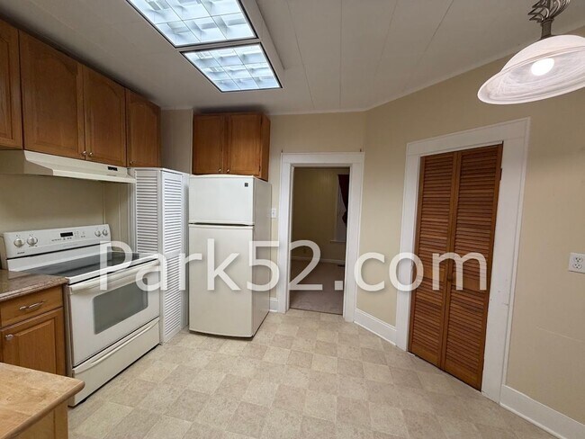 Photo - Tacoma Area 1 Bedroom Cottage Unit 3420 1/2 N 27th St