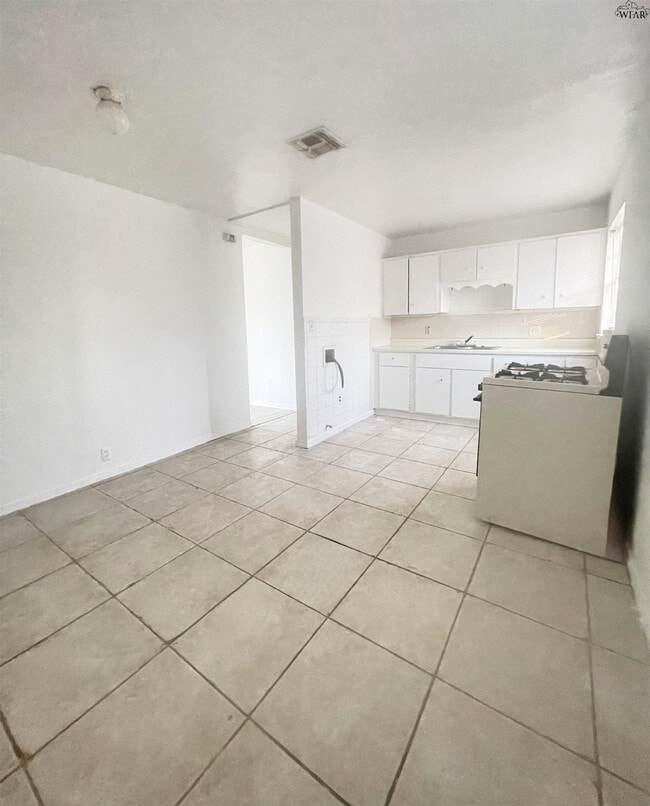 Photo - 1807 Westcliff Dr