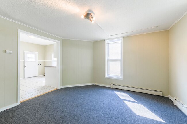 Building Photo - 2541 Aldrich Ave S Unit 1