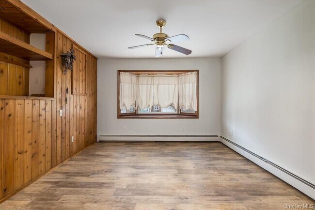 Photo - 18 Brandywine Dr