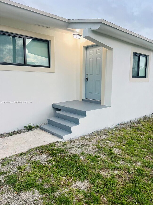 Photo - 5601 NW 31st Ave Unit B