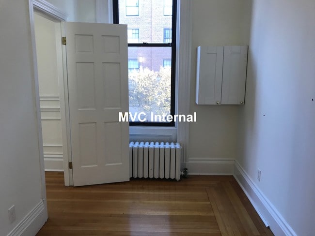 Photo - 304 E Berkeley St Unidad 6