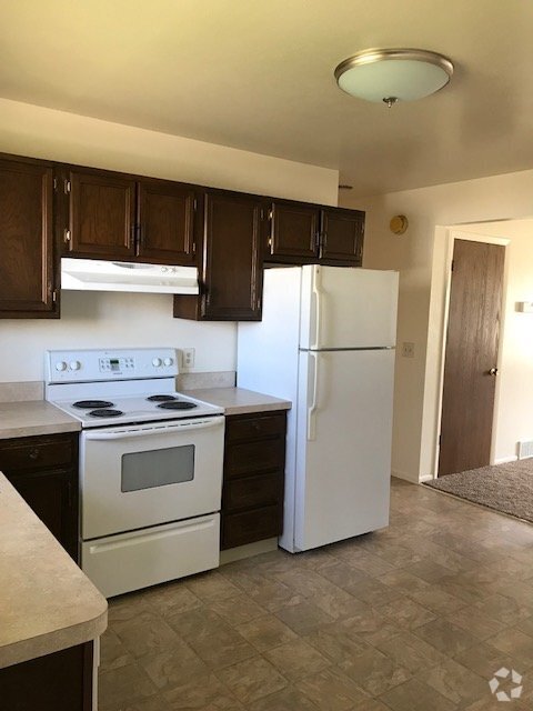 Building Photo - Englewood Ranch-Style 1/2 Brick Duplex (30DE) Rental