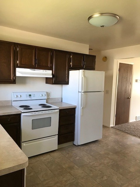 Englewood Ranch-Style 1/2 Brick Duplex (30DE) - Englewood Ranch-Style 1/2 Brick Duplex (30DE) Apartamento