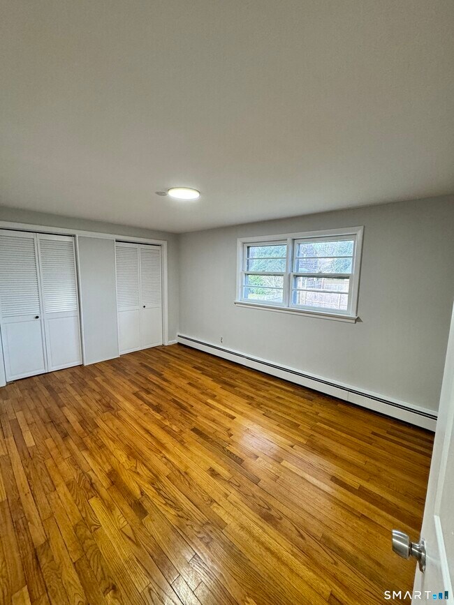 Photo - 5 Amundsen St Unit 3