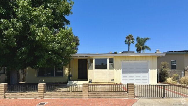 Building Photo - 4626 Tonopah Ave Rental