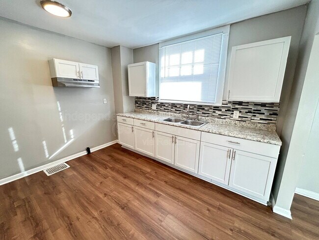 Photo - 234 Santa Clara Ave