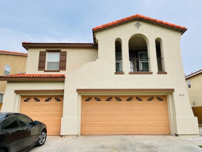 Building Photo - 4834 Sea Urchin Dr