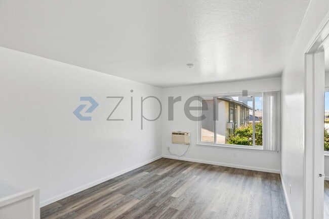 Photo - Unit 206